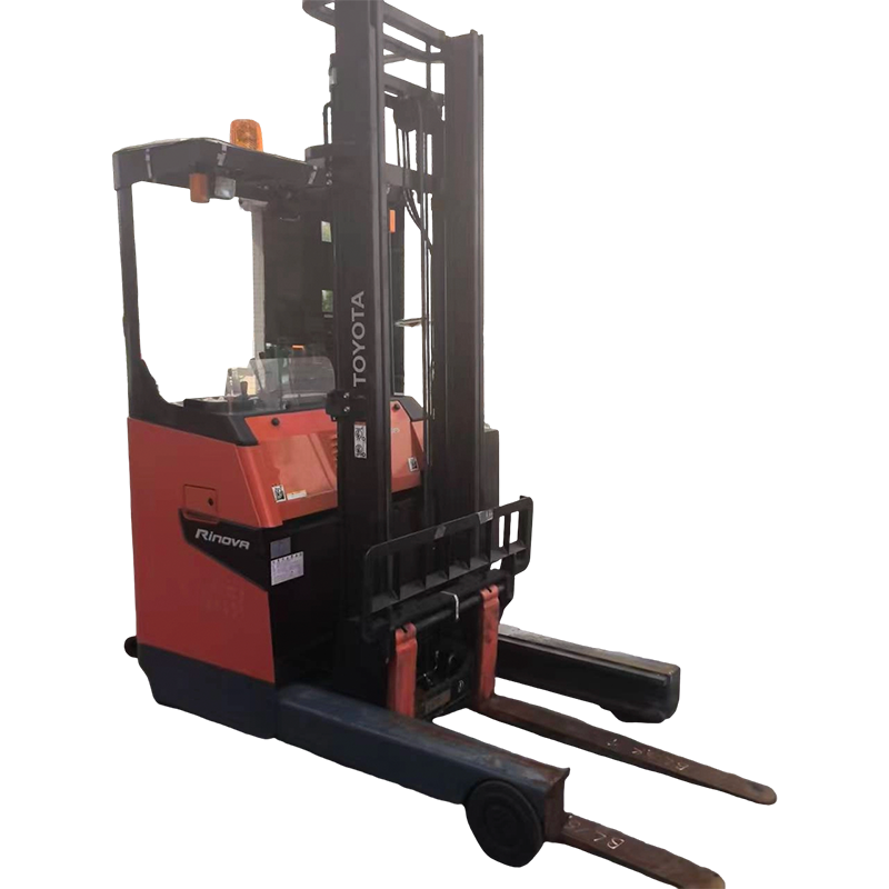 48V Electric Battery Forklift 2.5 Ton Used TOYOTA reach truck